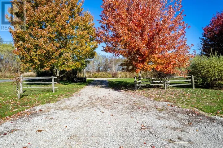 4 DEARDEN LANE, Haldimand (Dunnville), Ontario N1A2W6