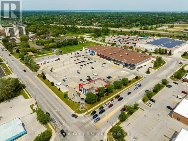 1330 EXMOUTH STREET, Sarnia, Ontario N7S3X9