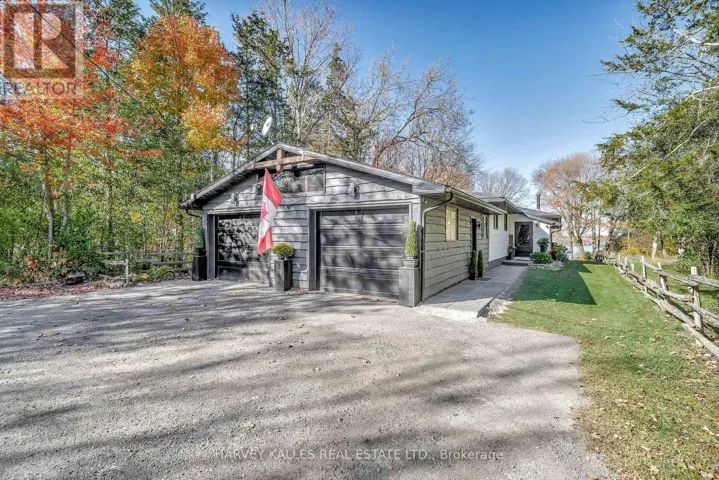 12130 LOYALIST PARKWAY, Prince Edward County (Hallowell Ward), Ontario K0K2T0