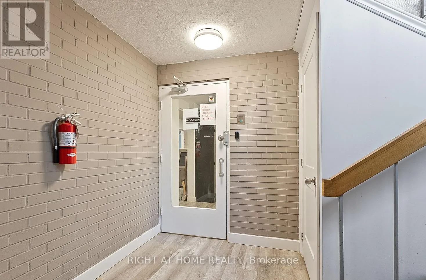 Commercial Sale For Sale