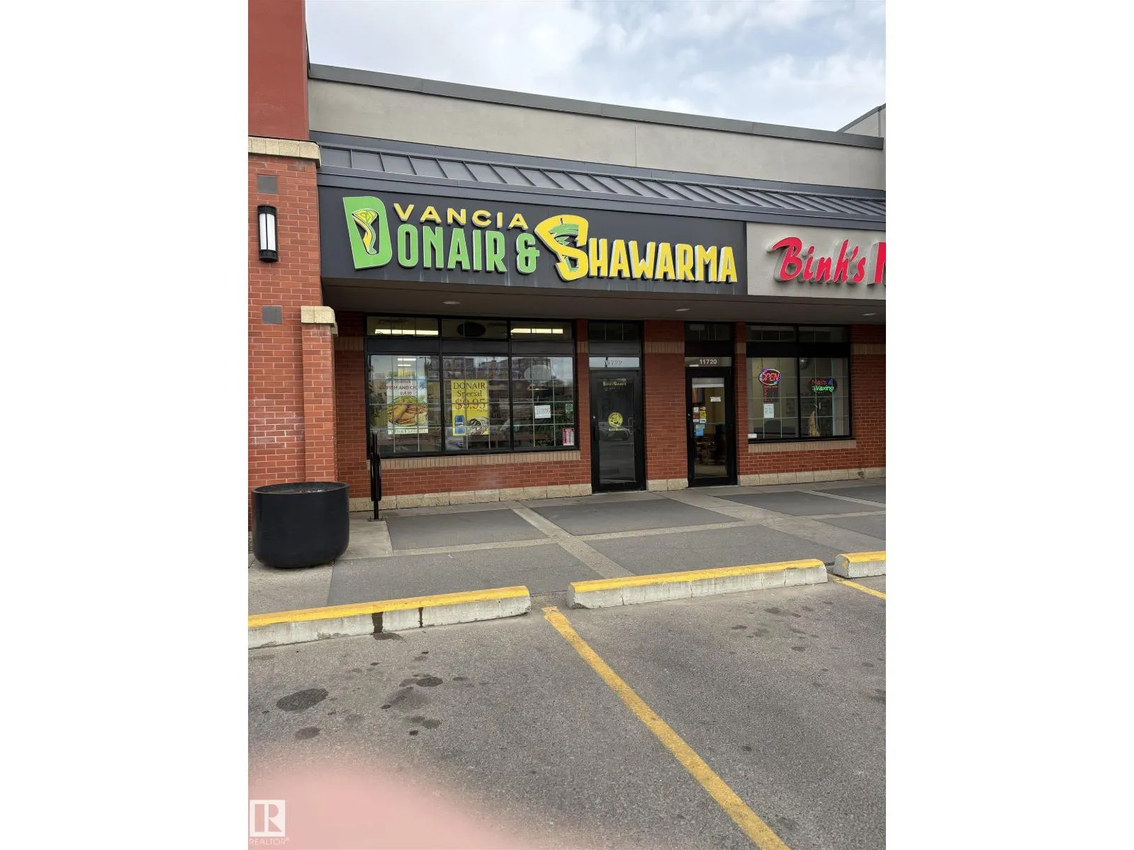 Commercial Sale For Sale