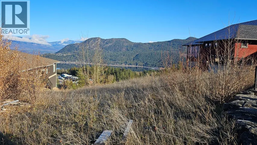 2616 Highland Drive, Blind Bay, British Columbia V0E1H2
