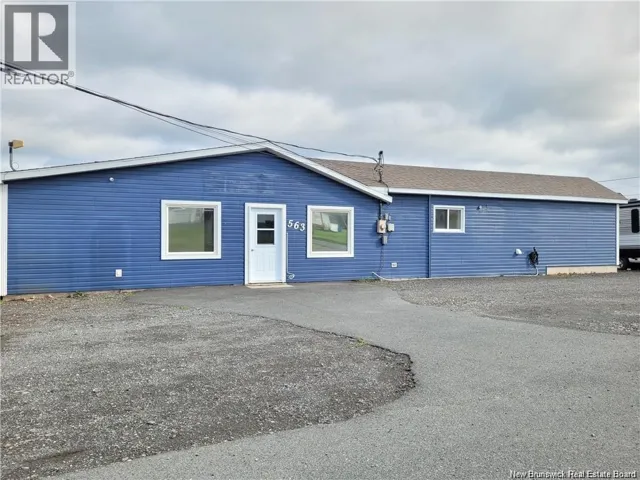 563 Rue Principale, Pointe-Verte, New Brunswick E8J3A2
