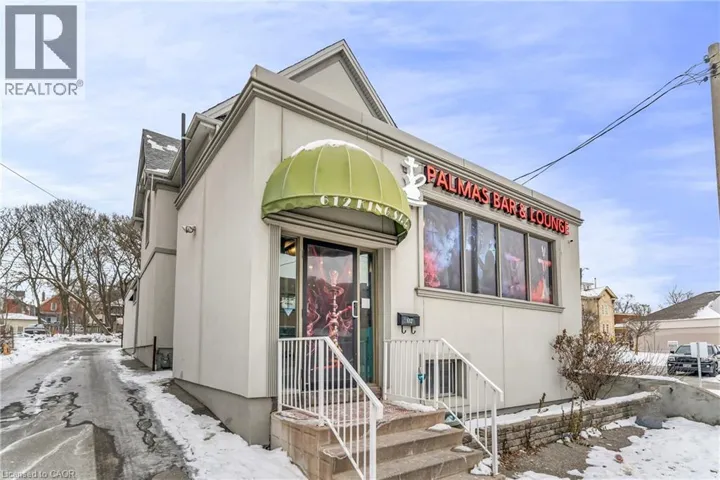 612 KING Street E, Kitchener, Ontario N2G2M1