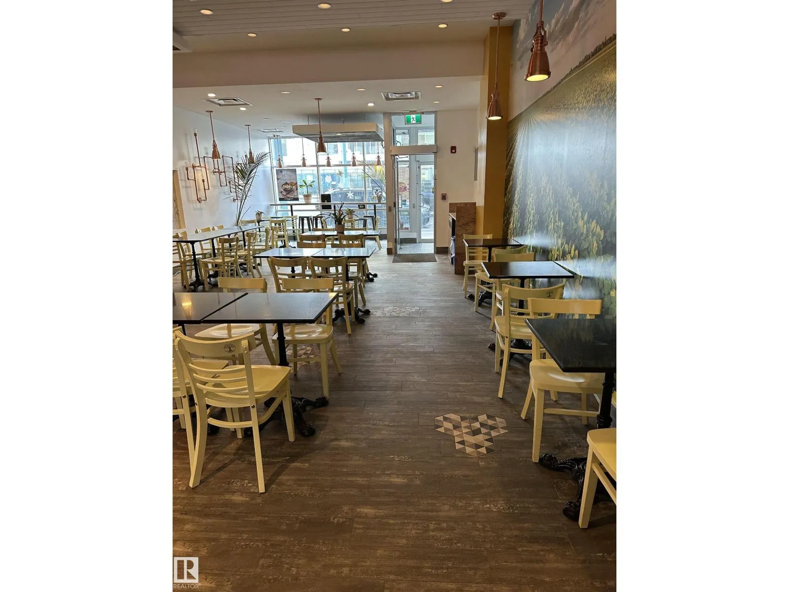 Commercial Sale For Sale