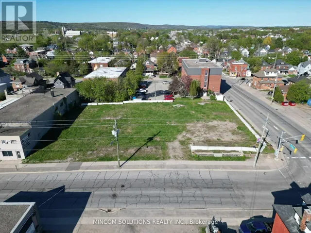 366 MCINTYRE STREET E, North Bay (Central), Ontario P1B1C8