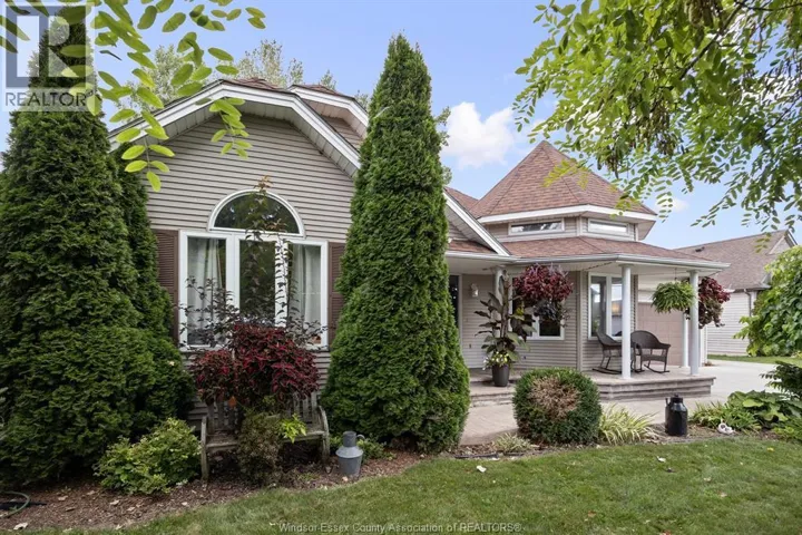 68 WILLOW BEACH ROAD, Amherstburg, Ontario N9V2Y8