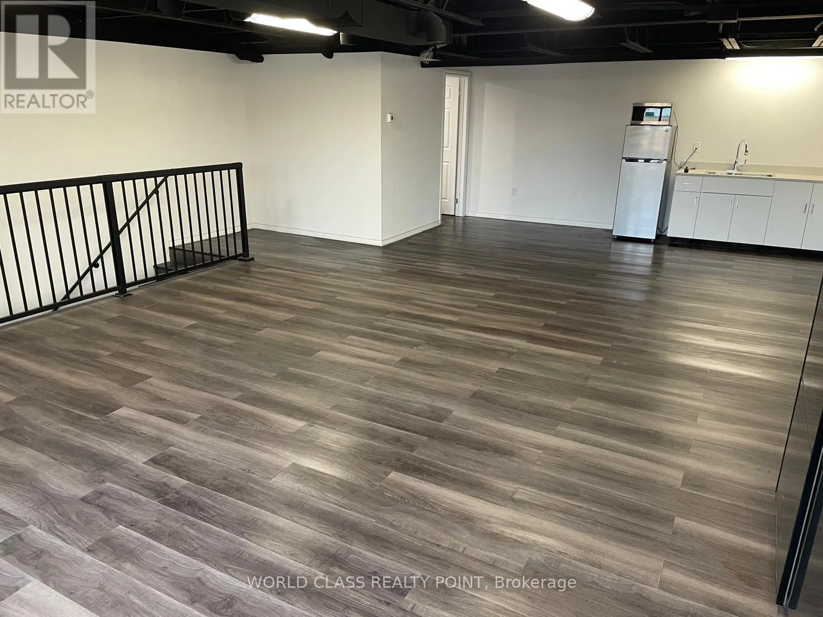 Commercial Sale For Sale