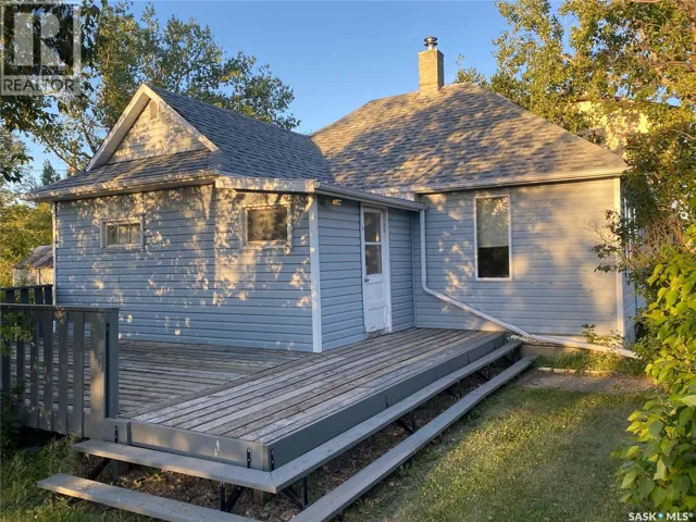 301 Shurygalo ROAD, Bienfait, Saskatchewan S0C0M0