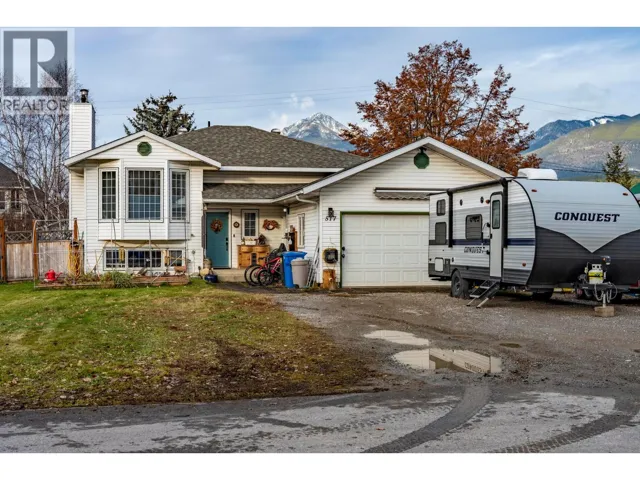 517 12th Street S, Golden, British Columbia V0A1H0