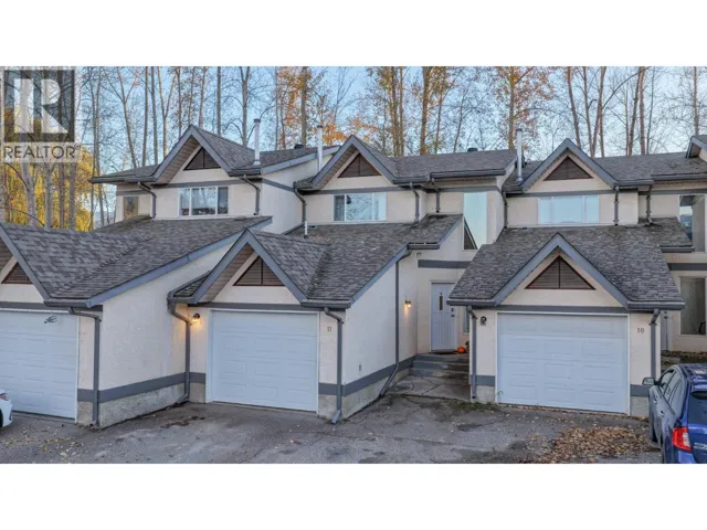 2156 Bessette Street Unit# 11, Lumby, British Columbia V0E2G0