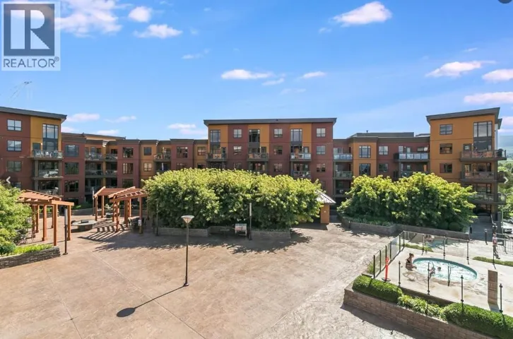 654 Cook Road Unit# 633, Kelowna, British Columbia V1W3G7