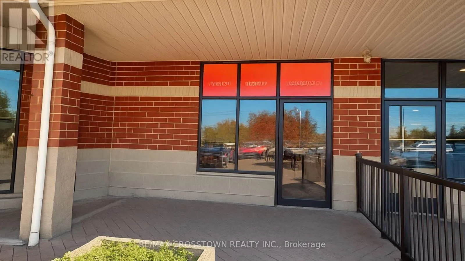 Commercial Sale For Sale