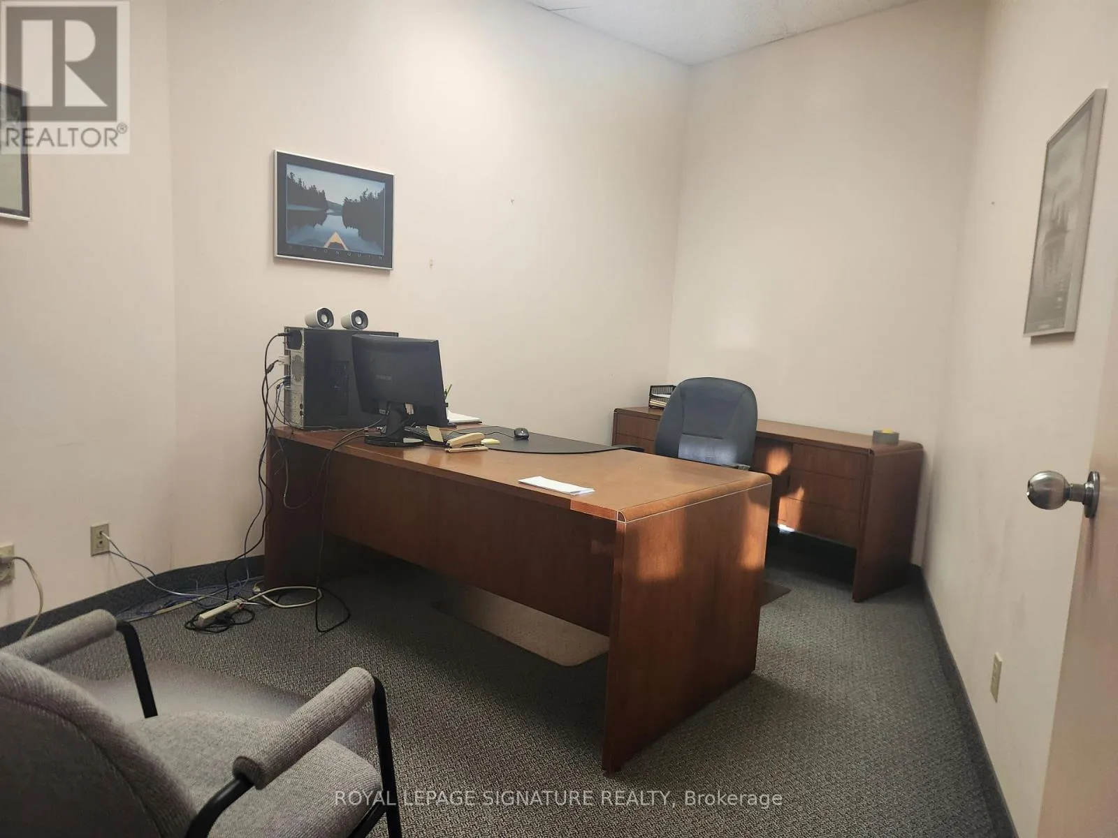 Commercial Sale For Sale