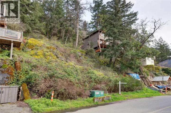 321 Woodhaven Dr, Nanaimo, British Columbia V9T5M2