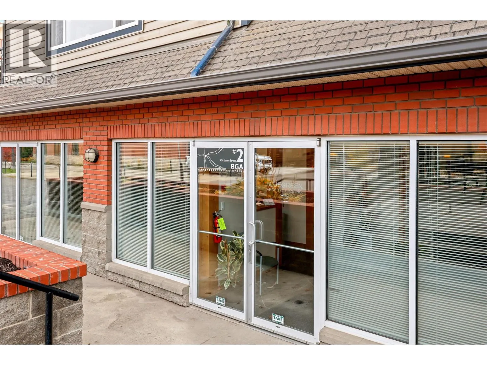 Commercial Sale For Sale