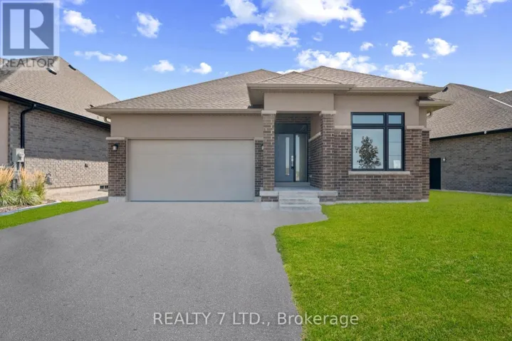 566 OLD COURSE TRAIL, Welland (Hwy 406/Welland), Ontario L3B6G8