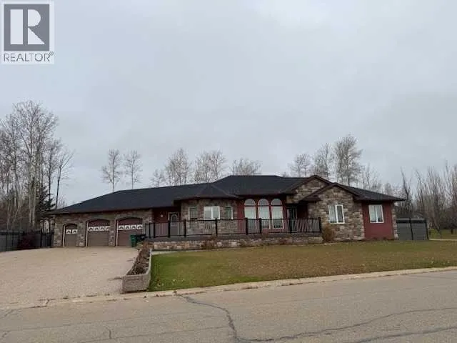 2 Chonkolay Drive, High Level, Alberta T0H1Z0