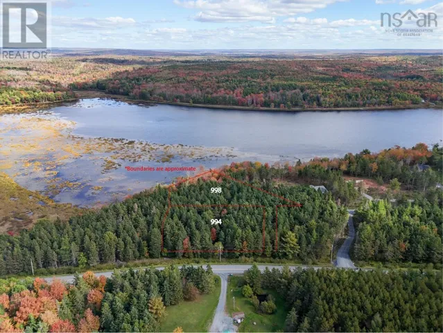 994 Lake Egmont Road, Lake Egmont, Nova Scotia B0N1Y0