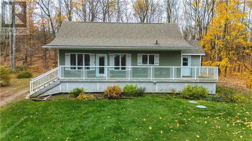 100 Limberlost Lane, Mindemoya, Manitoulin Island, Ontario P0P1S0
