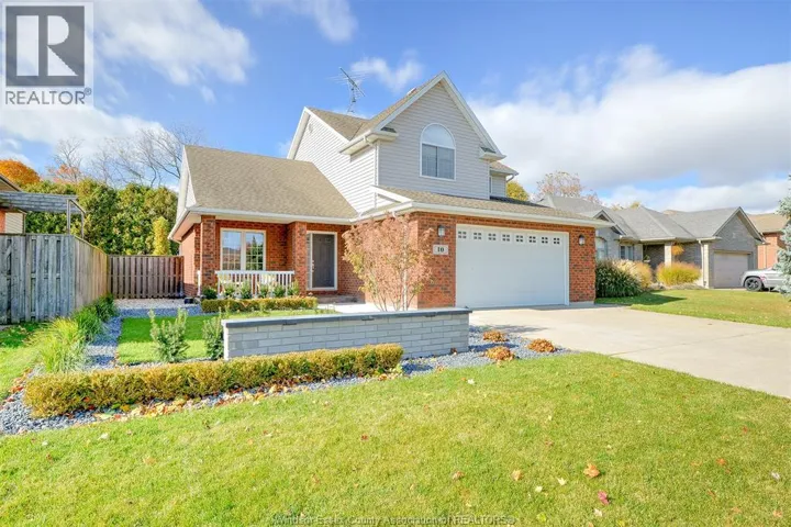 10 CONSERVATION BOULEVARD, Kingsville, Ontario N9Y4E2