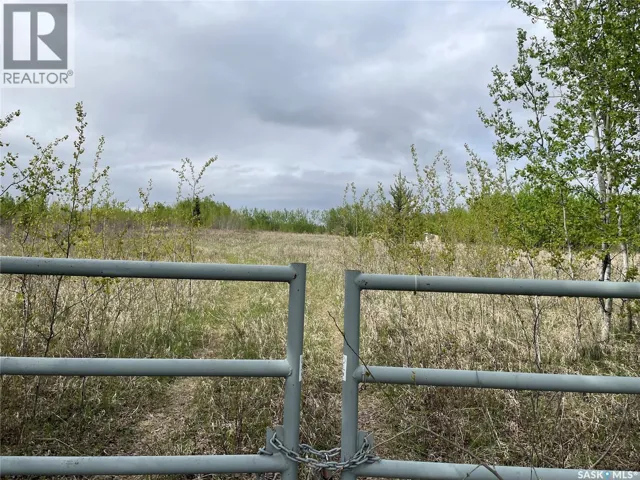 5.5km South of Dorintosh Lot 2, Meadow Lake Rm No.588, Saskatchewan S0M0T0