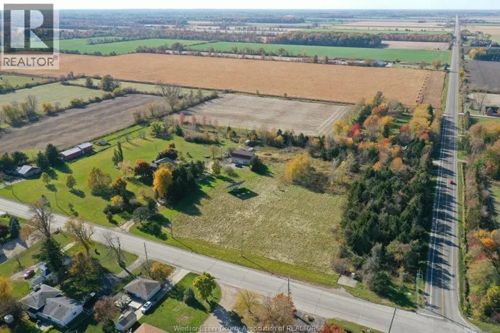 2495 Division ROAD North, Kingsville, Ontario N9Y2E5