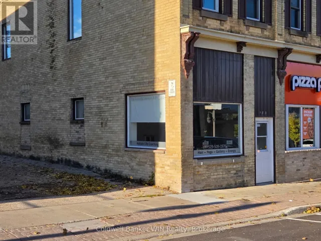 183 MAIN STREET S, Wellington North (Mount Forest), Ontario N0G2L0