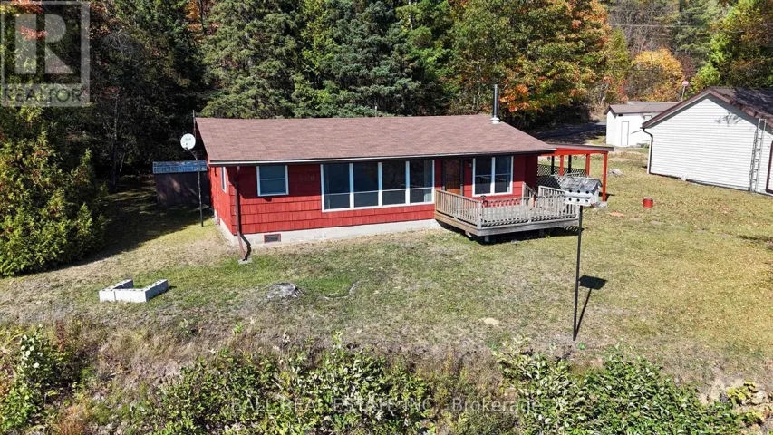 9 RUSSELL CRESCENT, Hastings Highlands (Herschel Ward), Ontario K0L1C0