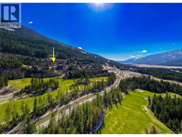 2080 Mackenzie Court Unit# 26, Revelstoke, British Columbia V0E2S0