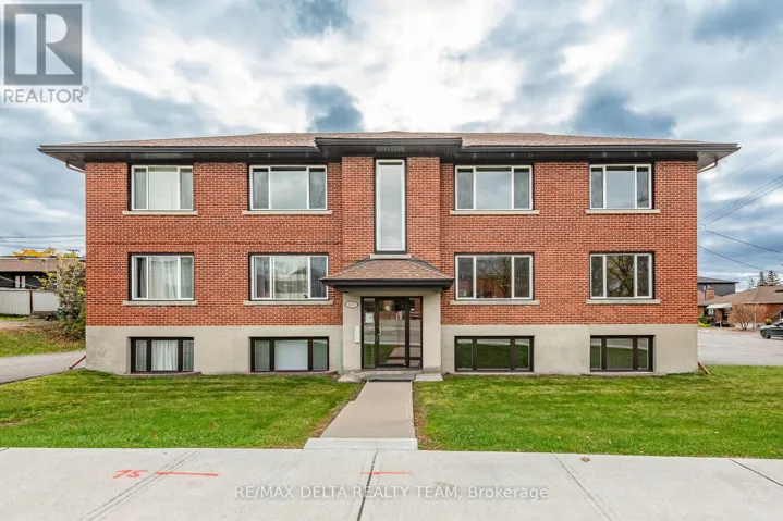 4 - 416 DOVERCOURT AVENUE, Ottawa, Ontario K2A0T1