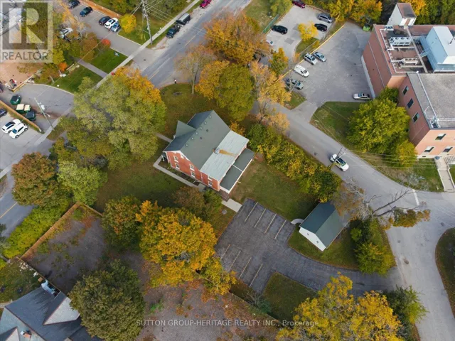 27 OLD KINGSTON ROAD, Toronto (West Hill), Ontario M1E3J6