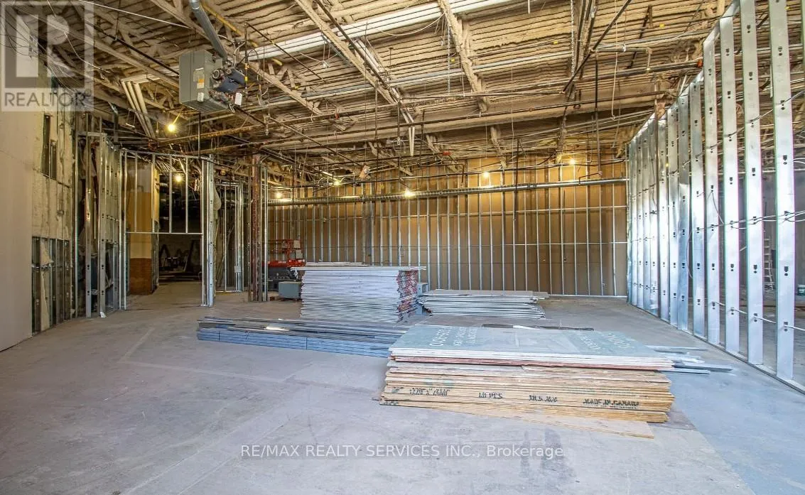 Commercial Sale For Sale