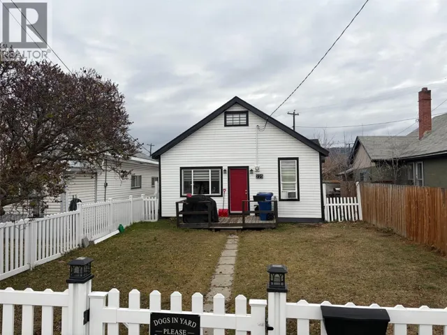 225 3rd Avenue S, Cranbrook, British Columbia V1C2B8
