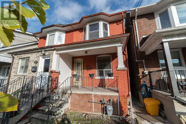 67 DAY AVENUE, Toronto (Corso Italia-Davenport), Ontario M6E3W1