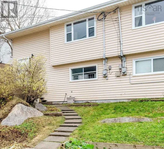 34 Idlewylde Road, Armdale, Nova Scotia B3N1B9