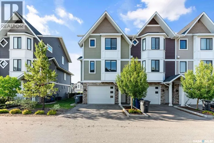 224 3220 11th STREET W, Saskatoon, Saskatchewan S7M5M4