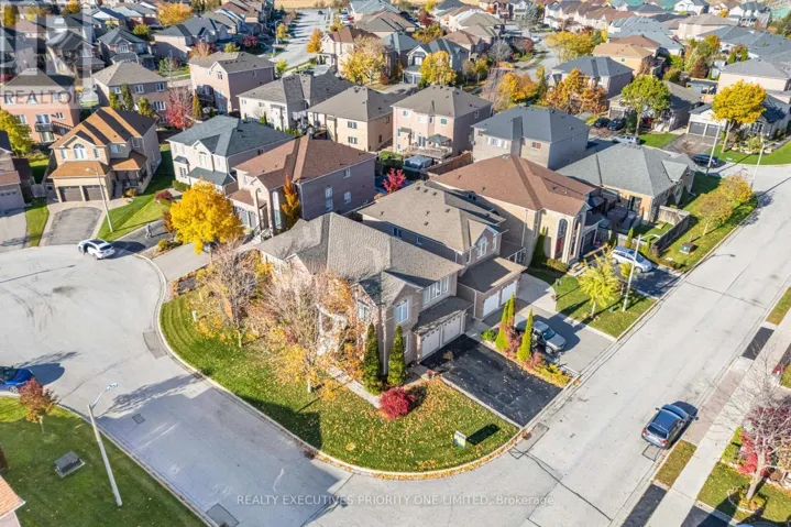 56 REGENCY VIEW HEIGHTS, Vaughan, Ontario L6A3T8