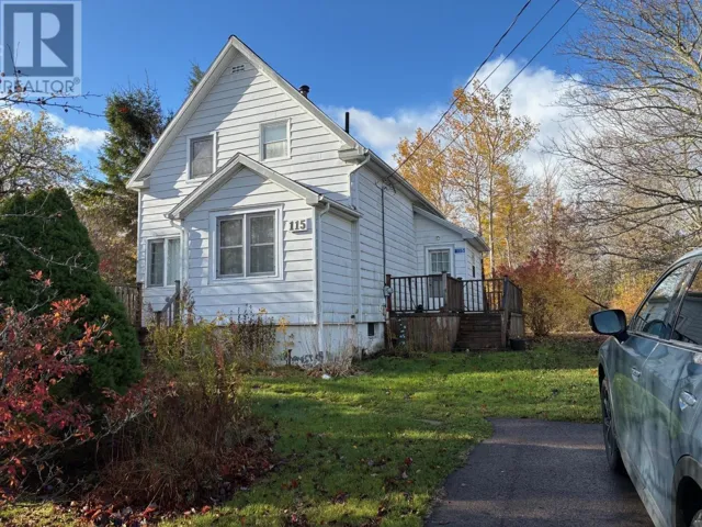 115 Queen, Baddeck, Nova Scotia B0E1B0