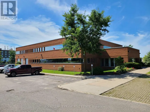 B12 - 415 BASELINE ROAD, Clarington (Bowmanville), Ontario L1C5M2