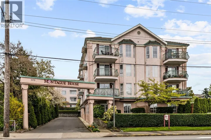 304 3133 Tillicum Rd, Saanich, British Columbia V9A2B4