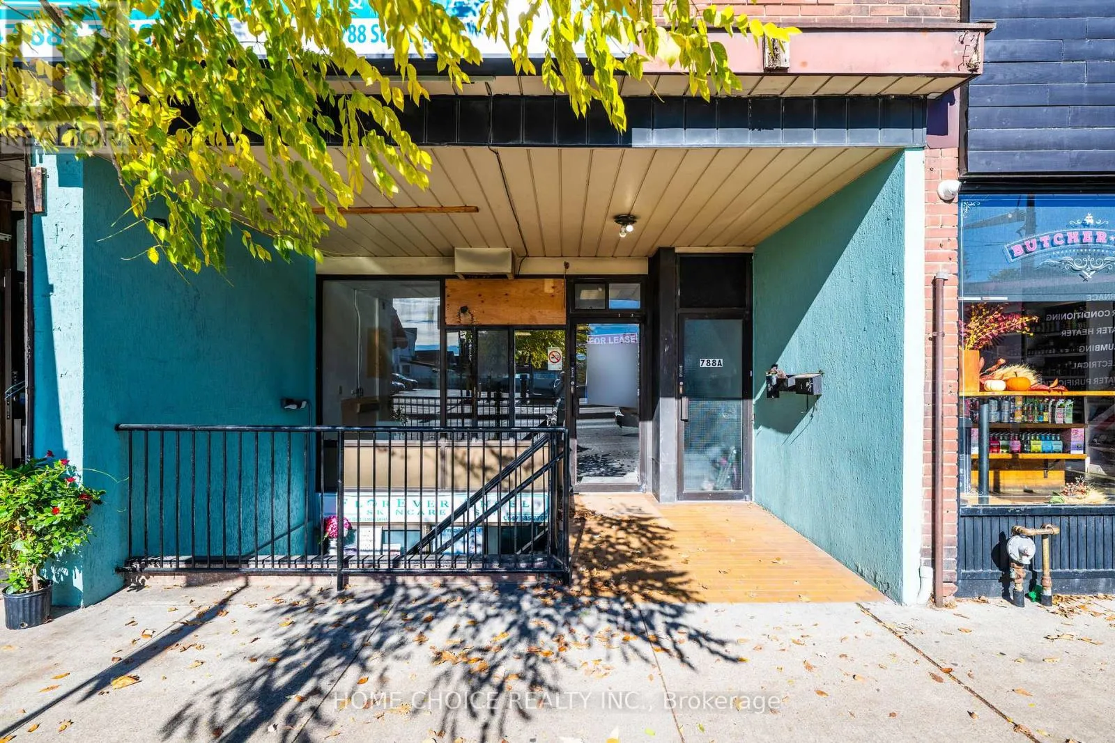 Commercial Sale For Sale