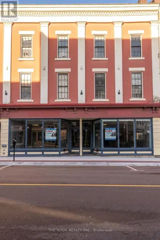 34 WALTON STREET, Port Hope, Ontario L1A1N1