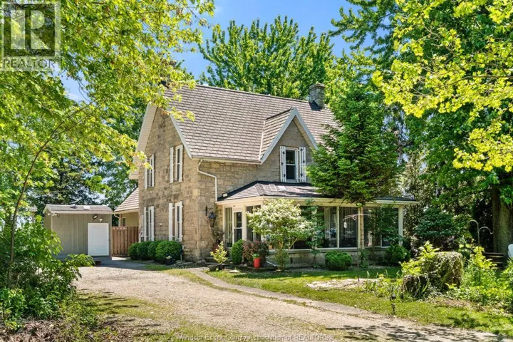 933 WEST SHORE ROAD, Pelee Island, Ontario N0R1M0