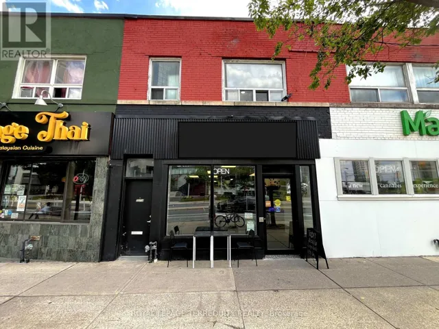 3371 BLOOR STREET W, Toronto (Stonegate-Queensway), Ontario M8X1G2