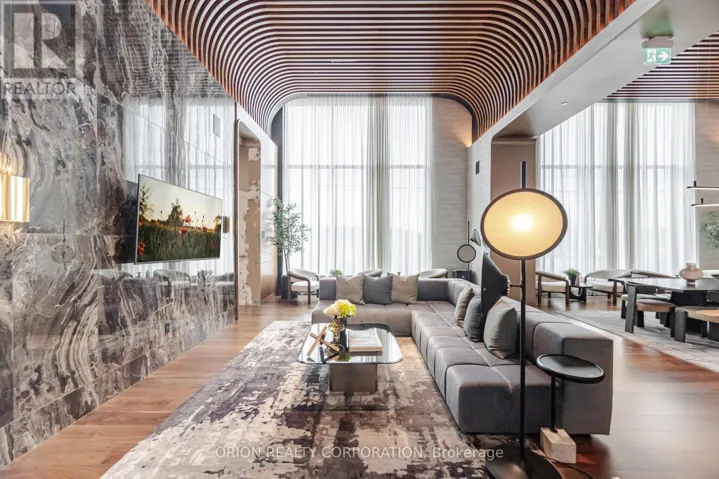 407 - 3240 WILLIAM COLTSON AVENUE, Oakville (OA Rural Oakville), Ontario L6H8C8