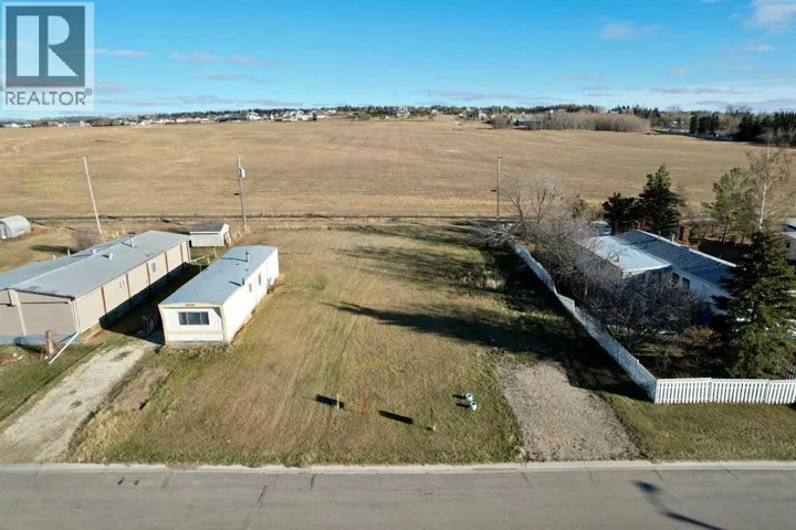 410 7 Avenue, Beaverlodge, Alberta T0H0C0