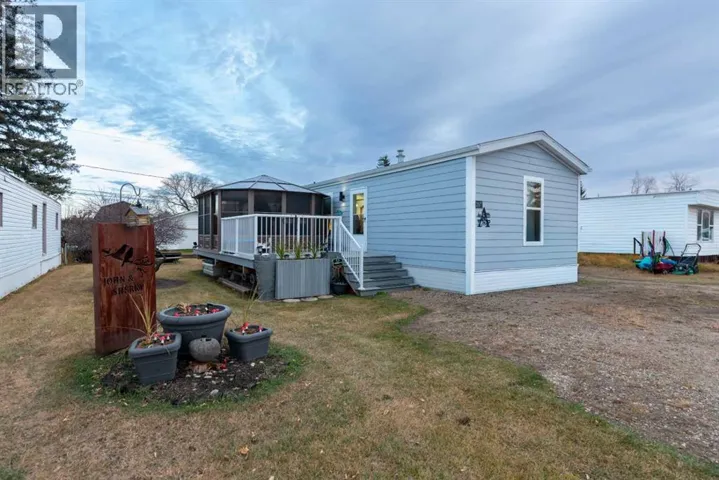 207 2 Street E, Lashburn, Saskatchewan S0M1H0