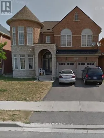 11 DARREN ROAD, Brampton (Vales of Castlemore North), Ontario L6P1Z6