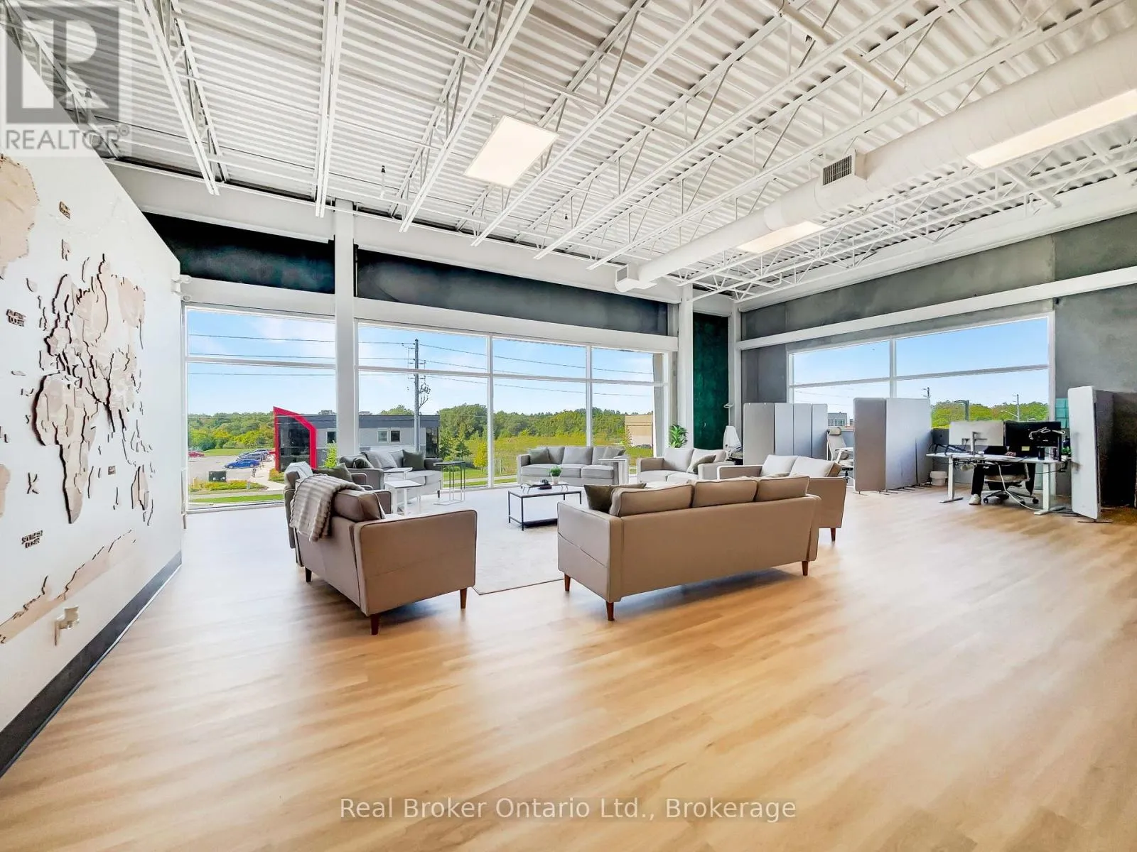 Commercial Sale For Sale